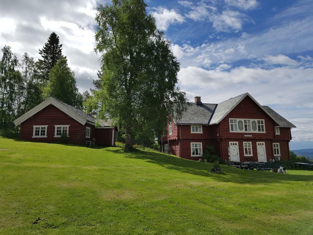 Haugtun Gardspensjonat Og Leiligheter Nordre Land Exteriér fotografie