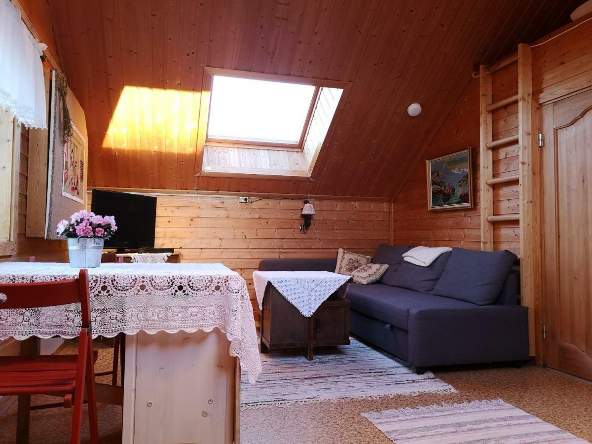 Haugtun Gardspensjonat Og Leiligheter Nordre Land Exteriér fotografie