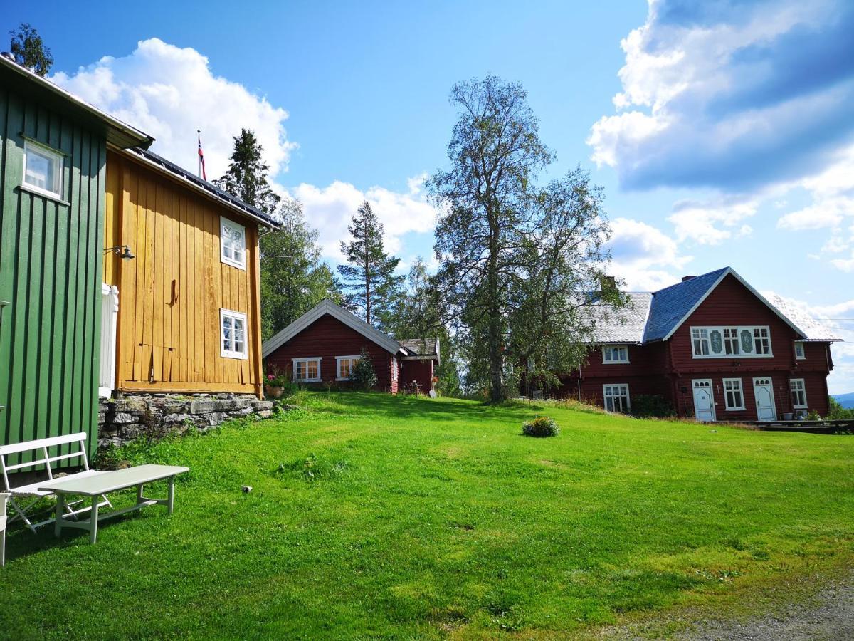 Haugtun Gardspensjonat Og Leiligheter Nordre Land Exteriér fotografie
