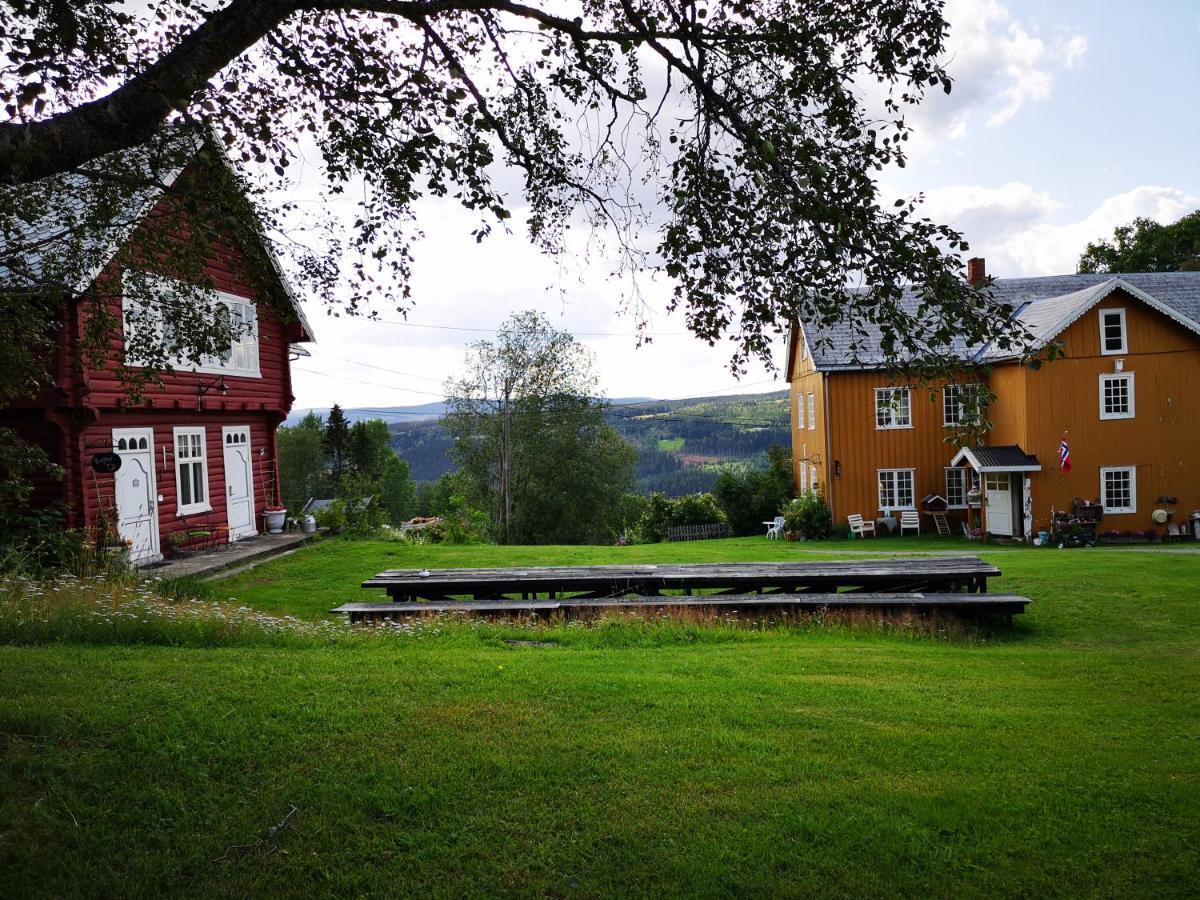 Haugtun Gardspensjonat Og Leiligheter Nordre Land Exteriér fotografie